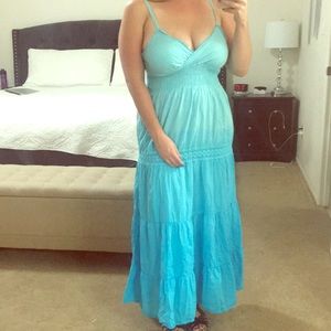 Descending fade- blue dress